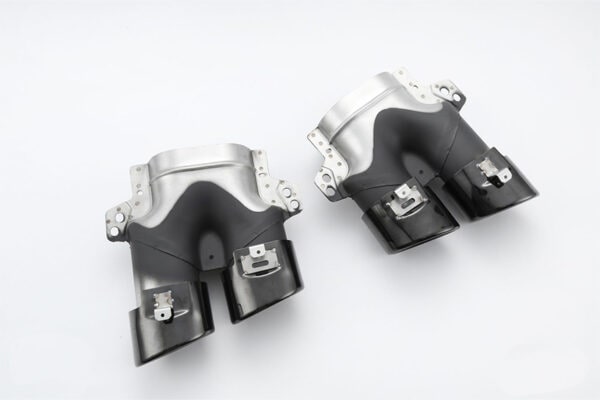 Mercedes W205 S205 C-Klasse diffuser + uitlaatstukken (ZWART) in C43 AMG Design - Afbeelding 2